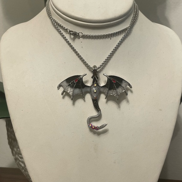 Silver Dragon Pendant Necklace - Picture 4 of 10